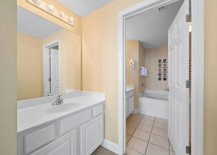 Palacio Unit 704 Holiday home Pensacola